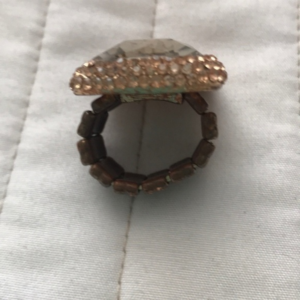 Costume ring - Picture 2 of 5